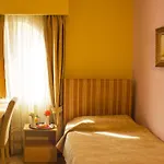 Hotel Theranda Boutique 3*