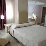 Theranda Boutique 3* Tirana