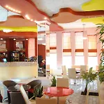 Theranda Boutique 3*