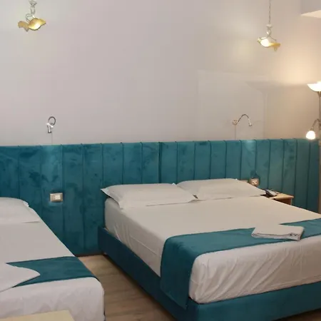 Hotel Theranda Boutique