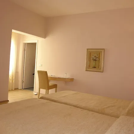 Theranda Boutique Otel