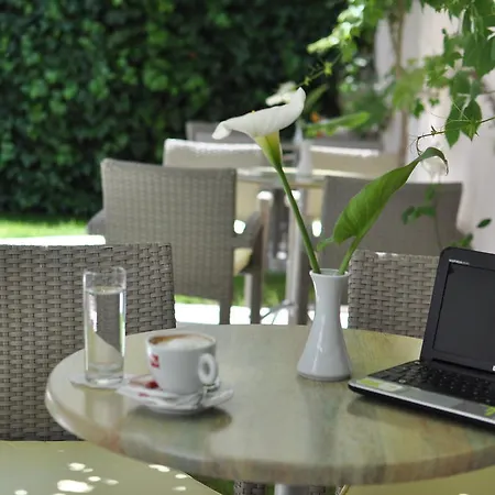 Theranda Boutique Hotel Tirana