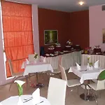 Theranda Boutique 3* Tirana