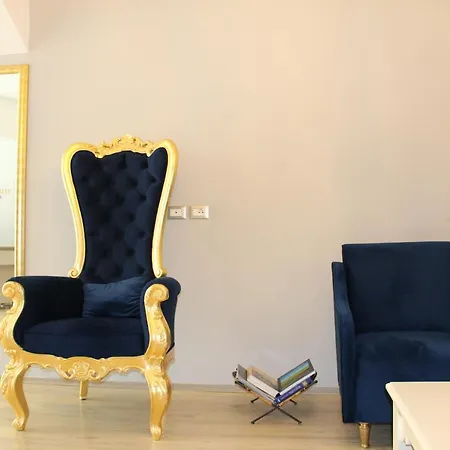 Theranda Boutique 3*