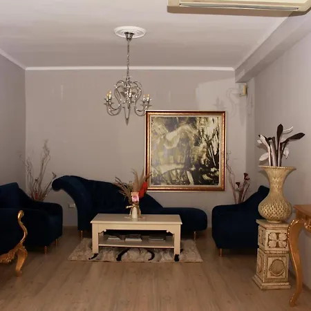 Theranda Boutique 호텔