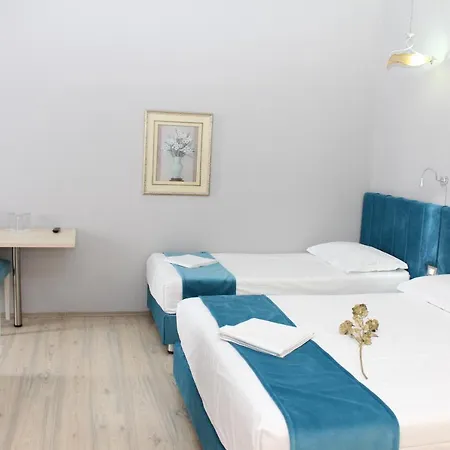 Theranda Boutique 호텔 3*