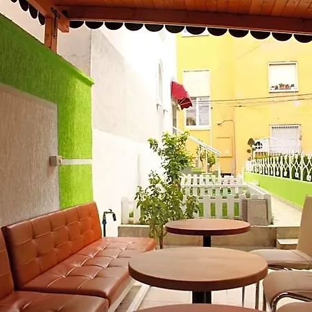 Theranda Boutique Hotel