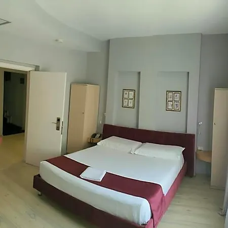 Theranda Boutique 3*