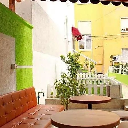 Theranda Boutique تيرانا