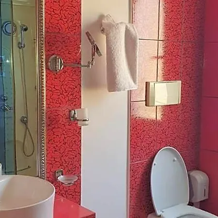 Hotel Theranda Boutique