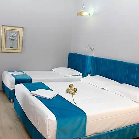 Theranda Boutique Hotel