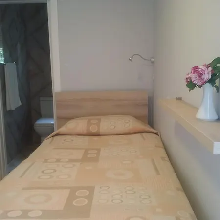 Theranda Boutique Tirana