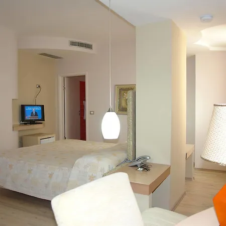 Hotel Theranda Boutique