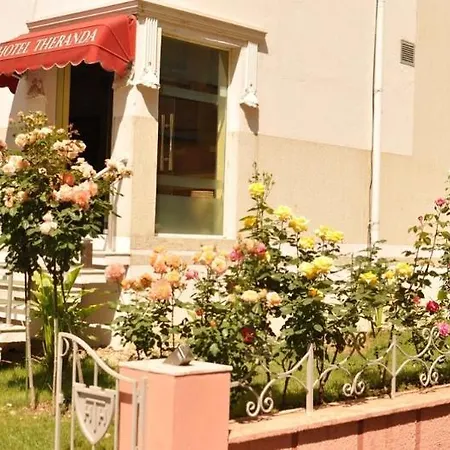 Отель Theranda Boutique Тирана