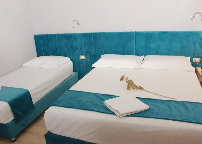 Theranda Boutique 3*